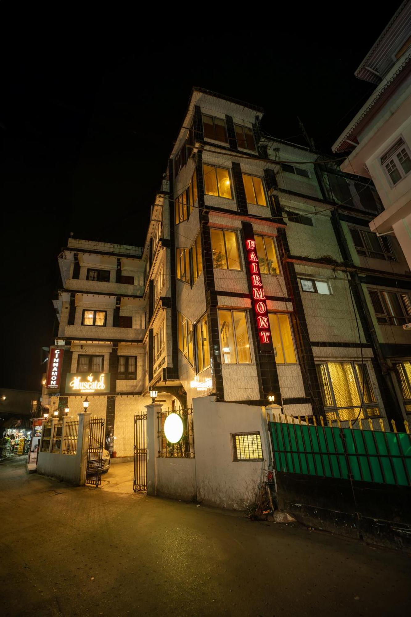 Muscatel Fairmont - 100 Mts From Mall Road Darjeeling  Extérieur photo